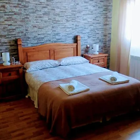 El Pozo De La Cotarra Country house *