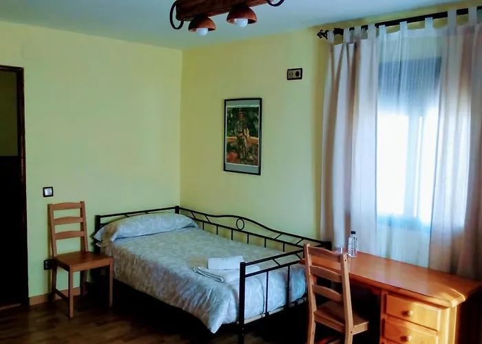 El Pozo De La Cotarra Lantställe Cabezuela