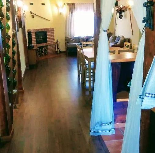 El Pozo De La Cotarra Cabezuela